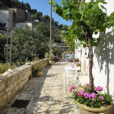 Feriehus Lilibeth - Charming & Lovely Views