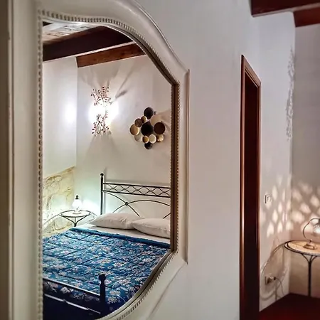 Lilibeth - Charming & Lovely Views Holiday home