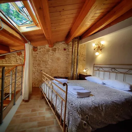 Lilibeth - Charming & Lovely Views Vakantiehuis
